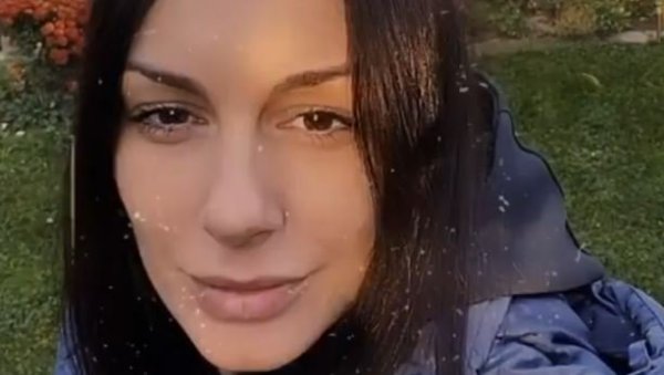 ЈА БИХ ДА СЕ ПРОБУДИМО ИЗ ОВОГ КОШМАРА: Слобода Мићаловић у неочекиваном издању, открила шта јој недостаје (ФОТО) ЈА БИХ ДА СЕ ПРОБУДИМО ИЗ ОВОГ КОШМАРА: Слобода Мићаловић у неочекиваном издању, открила шта јој недостаје (ФОТО)
