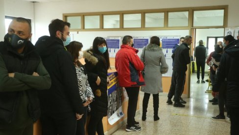BORBA PROTIV KORONE: U Federaciji BiH oštre mere produžene još 14 dana BORBA PROTIV KORONE: U Federaciji BiH oštre mere produžene još 14 dana