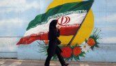 ИРАН У ЛОВУ НА ШПИЈУНЕ: Ухапсили групу људи оптужених да су шпијунирали за Израел ИРАН У ЛОВУ НА ШПИЈУНЕ: Ухапсили групу људи оптужених да су шпијунирали за Израел