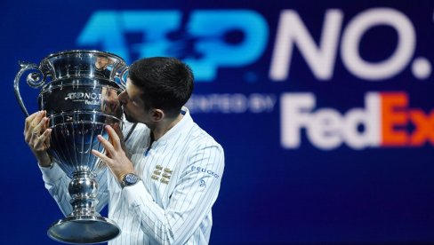 NOVAK JE SPREMAN: Đoković kreće u pohod na šestu krunu NOVAK JE SPREMAN: Đoković kreće u pohod na šestu krunu