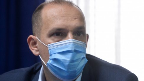 SVE BOLNICE OSTAJU U KOVID REŽIMU: Lončar - Lakše dišemo, imamo više otpusta nego prijema, ali to nije dovoljno SVE BOLNICE OSTAJU U KOVID REŽIMU: Lončar - Lakše dišemo, imamo više otpusta nego prijema, ali to nije dovoljno