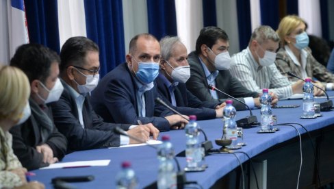 БЕОГРАД ОБОРИО ЦРНИ РЕКОРД Лончар: За 24 сата скоро 5.600 прегледа, бројеви ће да расту и у наредним данима БЕОГРАД ОБОРИО ЦРНИ РЕКОРД Лончар: За 24 сата скоро 5.600 прегледа, бројеви ће да расту и у наредним данима