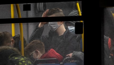 ПРЕТЕ ОДУЗИМАЊЕМ ДЕЦЕ: Поједине немачке покрајине упозоравају родитеље да не крше правила карантина ПРЕТЕ ОДУЗИМАЊЕМ ДЕЦЕ: Поједине немачке покрајине упозоравају родитеље да не крше правила карантина