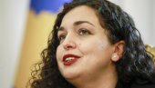 DIPLOMATSKI SKANDAL U LAŽNOJ DRŽAVI! Smenili ambasadora u Skoplju, on odbija i preti DIPLOMATSKI SKANDAL U LAŽNOJ DRŽAVI! Smenili ambasadora u Skoplju, on odbija i preti