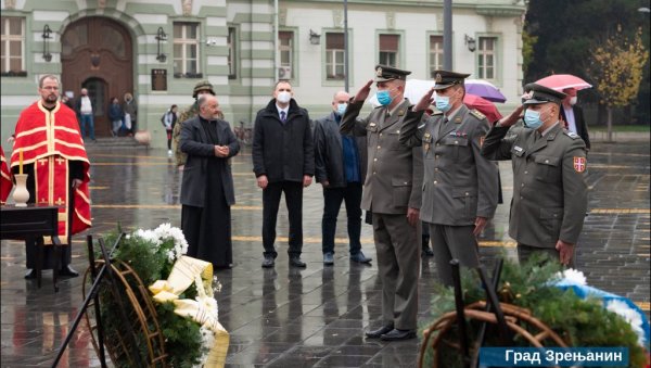 ЗРЕЊАНИН ОБЕЛЕЖИО ПРАЗНИК: 102. године ослобођења у Првом светском рату ЗРЕЊАНИН ОБЕЛЕЖИО ПРАЗНИК: 102. године ослобођења у Првом светском рату