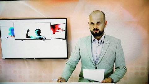 ХАПШЕЊЕ ЗБОГ ПРЕТЊИ НОВИНАРУ: Осумњичени уреднику портала поручио да неће моћи да држи микрофон? ХАПШЕЊЕ ЗБОГ ПРЕТЊИ НОВИНАРУ: Осумњичени уреднику портала поручио да неће моћи да држи микрофон?