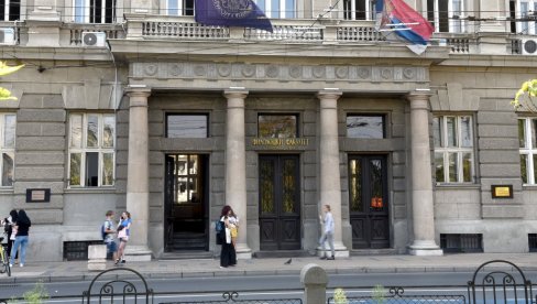 ПЛЕНУМИ КАО ТЕРОРИСТИЧКЕ ЋЕЛИЈЕ Ево како блокадери планирају крвопролиће: Када падне мрак камуфлирамо се и креће вандализам (ВИДЕО)