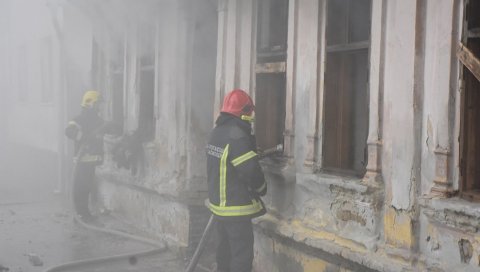 МАЈКА ПРОНАШЛА ДРАГАНОВО ТЕЛО: Нови детаљи трагедије код Трстеника МАЈКА ПРОНАШЛА ДРАГАНОВО ТЕЛО: Нови детаљи трагедије код Трстеника