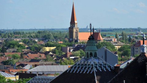 ОДЛУКА ГРАДСКОГ ВЕЋА: Једнократна помоћ од 15 хиљада динара трудницама у Суботици ОДЛУКА ГРАДСКОГ ВЕЋА: Једнократна помоћ од 15 хиљада динара трудницама у Суботици