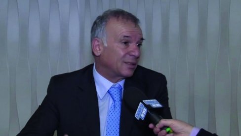ЛАЗАЊА ШИФРА ЗА НАРКОТИКЕ: У Италији хапшење два несвакидашња преступника - тета Бјанке и председника Владе Калабрије ЛАЗАЊА ШИФРА ЗА НАРКОТИКЕ: У Италији хапшење два несвакидашња преступника - тета Бјанке и председника Владе Калабрије
