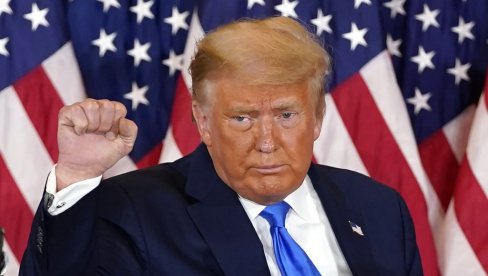 ПОЧЕТАК ТРАМПОВЕ ОФАНЗИВЕ: Борба за гласове ће трајати и након инаугурације Џоа Бајдена ПОЧЕТАК ТРАМПОВЕ ОФАНЗИВЕ: Борба за гласове ће трајати и након инаугурације Џоа Бајдена