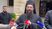 ВЛАДИКА НИШКИ АРСЕНИЈЕ: Патријарх Иринеј брод српске цркве водио ка мирној луци (ВИДЕО) ВЛАДИКА НИШКИ АРСЕНИЈЕ: Патријарх Иринеј брод српске цркве водио ка мирној луци (ВИДЕО)