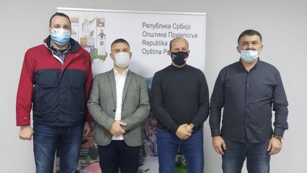 МАРИНКОВИЋ: Доласком новог руководства у Пријепоље спорт стаје на здраве ноге МАРИНКОВИЋ: Доласком новог руководства у Пријепоље спорт стаје на здраве ноге