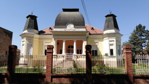 БЕБА ИЗ КИКИНДЕ ЗАРАЖЕНА КОРОНОМ: Инфицирано 20 деце, 16 основаца и троје предшколаца БЕБА ИЗ КИКИНДЕ ЗАРАЖЕНА КОРОНОМ: Инфицирано 20 деце, 16 основаца и троје предшколаца
