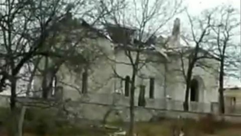 АЗЕРИ УНИШТИЛИ ХРИШЋАНСКУ СВЕТИЊУ? Јерменски медији објавили потресну фотографију, огласила се и њихова црква АЗЕРИ УНИШТИЛИ ХРИШЋАНСКУ СВЕТИЊУ? Јерменски медији објавили потресну фотографију, огласила се и њихова црква