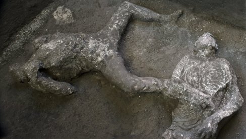 KO SU BILI STANOVNICI POMPEJE: Novo istraživanje i DNK analize menja istorijsku sliku KO SU BILI STANOVNICI POMPEJE: Novo istraživanje i DNK analize menja istorijsku sliku