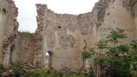 УНИШТЕНА ПРАВОСЛАВНА СВЕТИЊА: Карабашки град скоро потпуно разорен (ФОТО/ВИДЕО) УНИШТЕНА ПРАВОСЛАВНА СВЕТИЊА: Карабашки град скоро потпуно разорен (ФОТО/ВИДЕО)