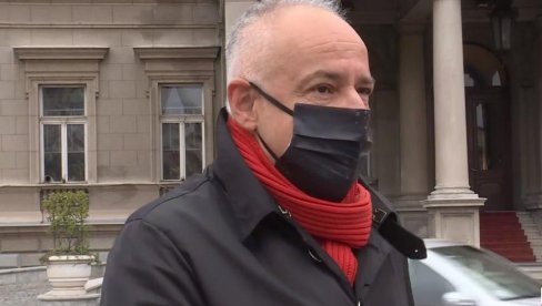 ČEKA NAS TEŠKA ZIMA: Gradonačelnik Beograda upozorio - Epidemiološka situacija izuzetno ozbiljna u prestonici ČEKA NAS TEŠKA ZIMA: Gradonačelnik Beograda upozorio - Epidemiološka situacija izuzetno ozbiljna u prestonici
