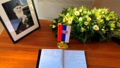 POTREBNE SU NAM MOLITVE MITROPOLITA I PATRIJARHA: Knjiga žalosti u Herceg Novom sve punija (FOTO)