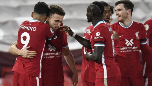 TO JE TAJ ŠAMPIONSKI LIVERPUL: Bez petorice prvotimaca razbili Lester: TO JE TAJ ŠAMPIONSKI LIVERPUL: Bez petorice prvotimaca razbili Lester: