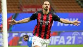 ŠTA UČINI CRNI ZLATANE: Ibrahimović u potpunosti promenio lični opis (FOTO) ŠTA UČINI CRNI ZLATANE: Ibrahimović u potpunosti promenio lični opis (FOTO)