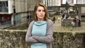 ГОДИНАМА ИДЕМ НА ПСИХОТЕРАПИЈЕ Анђелка Прпић отворено о разводу: Децу не треба лагати! ГОДИНАМА ИДЕМ НА ПСИХОТЕРАПИЈЕ Анђелка Прпић отворено о разводу: Децу не треба лагати!
