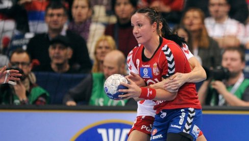 SVIMA NAM JE SRCE PUNO: Katarina Krpež Šlezak srećna što su iskusnije rukometašice pomogle mlađima da se plasiraju na SP SVIMA NAM JE SRCE PUNO: Katarina Krpež Šlezak srećna što su iskusnije rukometašice pomogle mlađima da se plasiraju na SP