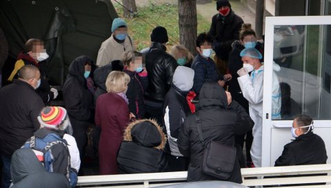 РАСТУ КОРОНА БРОЈКЕ: Епидемија у Подунавском округу РАСТУ КОРОНА БРОЈКЕ: Епидемија у Подунавском округу