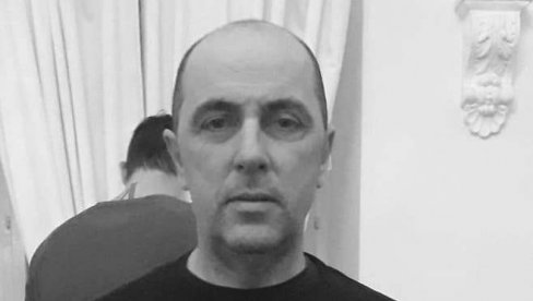 ШОКИРАНА ФУДБАЛСКА ЈАВНОСТ У КИКИНДИ: Преминуо Слободан Живков ШОКИРАНА ФУДБАЛСКА ЈАВНОСТ У КИКИНДИ: Преминуо Слободан Живков