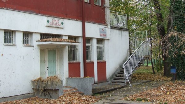МЕЂУ ОБОЛЕЛИМА У НЕГОТИНУ И НАЈМЛАЂИ: Због короне у болници беба стара 40 дана, трогодишње дете на кућном лечењу МЕЂУ ОБОЛЕЛИМА У НЕГОТИНУ И НАЈМЛАЂИ: Због короне у болници беба стара 40 дана, трогодишње дете на кућном лечењу
