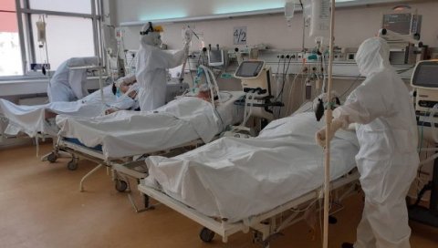 ПРЕМИНУО ЧУВЕНИ ПУЛМОЛОГ ДР БОРА ЕВТОВ: Био на првој линији борбе са короном, на крају је подлегао опакој болести ПРЕМИНУО ЧУВЕНИ ПУЛМОЛОГ ДР БОРА ЕВТОВ: Био на првој линији борбе са короном, на крају је подлегао опакој болести
