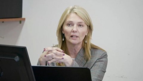 СРАМОТА У ЦРНОЈ ГОРИ: Министарка Оливера Ињац неће да врати официре које је Предраг Бошковић отпустио из Војске јер нису били за ДПС! СРАМОТА У ЦРНОЈ ГОРИ: Министарка Оливера Ињац неће да врати официре које је Предраг Бошковић отпустио из Војске јер нису били за ДПС!