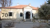 ZA JUBILEJ MADAM BATERFLAJ: Sedam decenija Muzeja pozorišne umetnosti Srbije ZA JUBILEJ MADAM BATERFLAJ: Sedam decenija Muzeja pozorišne umetnosti Srbije
