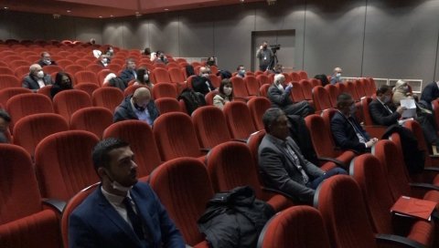 ПЉЕВАЉСКИМ ОДБОРНИЦИМА ЗАРАЖЕНИМ КОРОНОМ: Омогућено електронско гласање ПЉЕВАЉСКИМ ОДБОРНИЦИМА ЗАРАЖЕНИМ КОРОНОМ: Омогућено електронско гласање