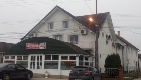 РАЗБИЈЕНО ЛЕГЛО ПРОСТИТУЦИЈЕ: У Шапцу ухапшени осумњичени за подвођење девојака са југа Србије РАЗБИЈЕНО ЛЕГЛО ПРОСТИТУЦИЈЕ: У Шапцу ухапшени осумњичени за подвођење девојака са југа Србије