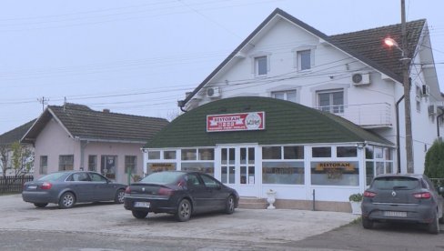 SASLUŠANI ORGANIZATORI PROSTITUCIJE U ŠAPCU: Evo kako su se osumnjičeni za trgovinu ljudima branili pred tužiocem SASLUŠANI ORGANIZATORI PROSTITUCIJE U ŠAPCU: Evo kako su se osumnjičeni za trgovinu ljudima branili pred tužiocem