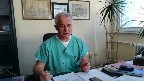 ПИСМО ДИРЕКТОРА КРАЉЕВАЧКЕ БОЛНИЦЕ: Панићу, имамо превише изазова да бисмо слушали твоје навијање да корона победи ПИСМО ДИРЕКТОРА КРАЉЕВАЧКЕ БОЛНИЦЕ: Панићу, имамо превише изазова да бисмо слушали твоје навијање да корона победи