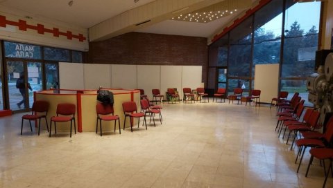 ОДЛУКА у ПОЖАРЕВЦУ: Нове чекаонице у Центру за културу и Техничкој школи ОДЛУКА у ПОЖАРЕВЦУ: Нове чекаонице у Центру за културу и Техничкој школи
