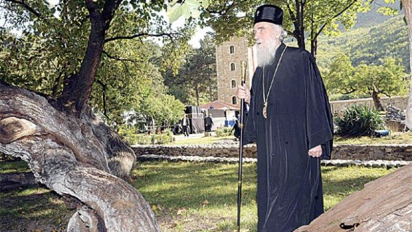 ДУЖНИ СМО ДА БРАНИМО СВОЈЕ: Веровао је у младе спремне да чувају веру и светиње ДУЖНИ СМО ДА БРАНИМО СВОЈЕ: Веровао је у младе спремне да чувају веру и светиње