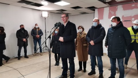 ВУЧИЋ: Предстоји нам једна од најтежих седмица! Сутра је Кризни штаб, прихватићемо све њихове одлуке ВУЧИЋ: Предстоји нам једна од најтежих седмица! Сутра је Кризни штаб, прихватићемо све њихове одлуке