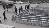 ТУРСКИ ОКУПАТОР РАЗВИЈА БИЗНИС: Појавио се снимак који доказује нову пљачку Сирије (ВИДЕО) ТУРСКИ ОКУПАТОР РАЗВИЈА БИЗНИС: Појавио се снимак који доказује нову пљачку Сирије (ВИДЕО)