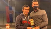 ABASOVU ZLATNA RUKAVICA: Srbija najuspešnija reprezentacija sa deset medalja ABASOVU ZLATNA RUKAVICA: Srbija najuspešnija reprezentacija sa deset medalja