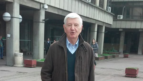 ПРЕМИНУО ПРВОСЛАВ ДАВИНИЋ: Умро бивши министар одбране