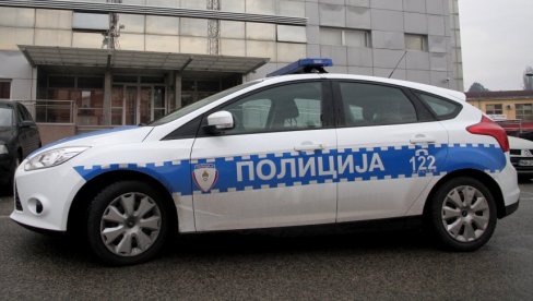 POLICIJA NA NOGAMA: Na trotoaru u Banjaluci pronađeno telo muškarca