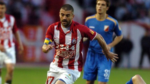 FUDBALER NIKOLA LAZETIĆ: Deci je mesto u školi FUDBALER NIKOLA LAZETIĆ: Deci je mesto u školi