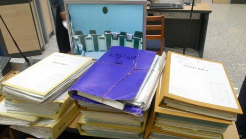 ДЕСЕТИНЕ ХИЉАДА ТУЖБИ ПРОТИВ БАНАКА: Понуђено решење за преоптерећеност парничних одељења судова ДЕСЕТИНЕ ХИЉАДА ТУЖБИ ПРОТИВ БАНАКА: Понуђено решење за преоптерећеност парничних одељења судова