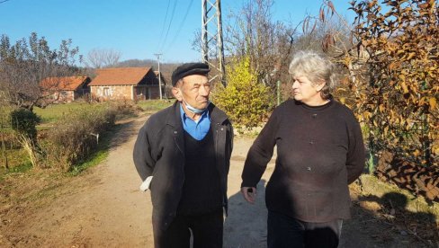 LEŽAO JE NA BOKU, SAV U KRVI: Komšije svedoče šta je prethodilo ubistvu starca u Gadžinom Hanu - osumnjičeni ulivao strah celom selu (VIDEO) LEŽAO JE NA BOKU, SAV U KRVI: Komšije svedoče šta je prethodilo ubistvu starca u Gadžinom Hanu - osumnjičeni ulivao strah celom selu (VIDEO)
