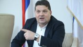 СТЕВАНДИЋ: На протестима опозиције у Србији учествују БХ снајперисти СТЕВАНДИЋ: На протестима опозиције у Србији учествују БХ снајперисти