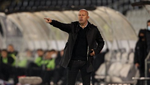 ANIČIĆ NA NOVOM ZADATKU: Doskorašnji trener Mačve seo na klupu Železničara ANIČIĆ NA NOVOM ZADATKU: Doskorašnji trener Mačve seo na klupu Železničara