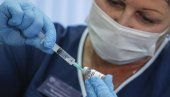 ЖЕЛЕ ДА УБРЗАЈУ ИМУНИЗАЦИЈУ: У САД разматрају вакцинацију са пола дозе вакцине! ЖЕЛЕ ДА УБРЗАЈУ ИМУНИЗАЦИЈУ: У САД разматрају вакцинацију са пола дозе вакцине!